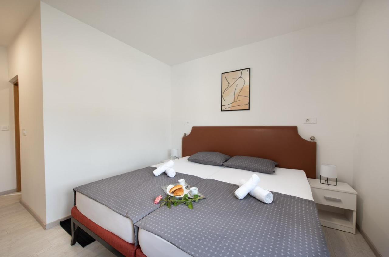 Hotel Potpican Bagian luar foto