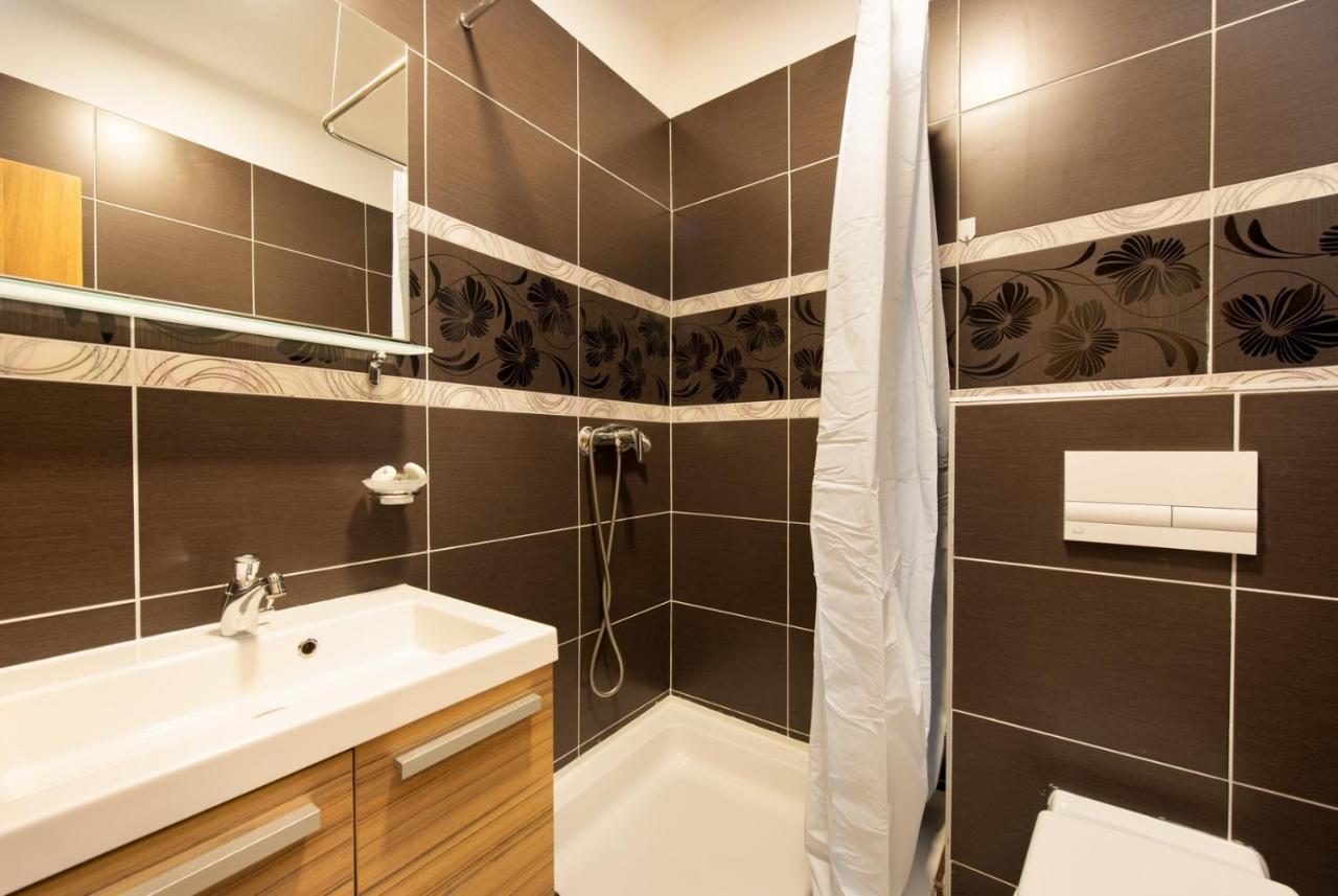Hotel Potpican Bagian luar foto